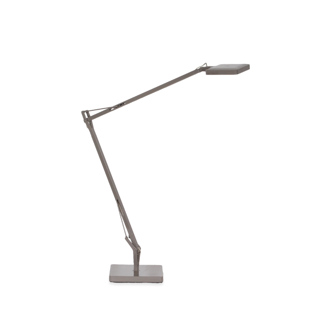 Flos Kelvin Adjustable Dimmer Table Lamp